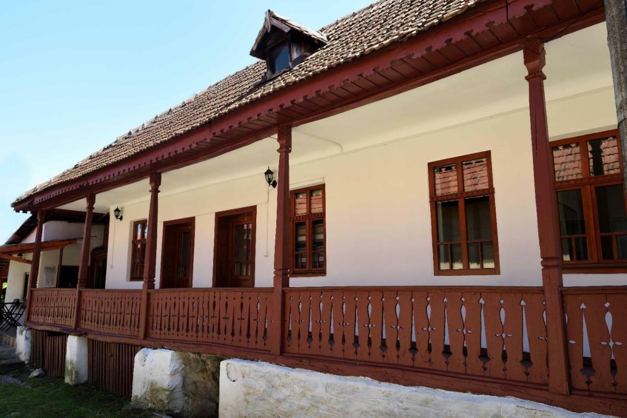 Casa Optim Hotel Călimăneşti Buitenkant foto