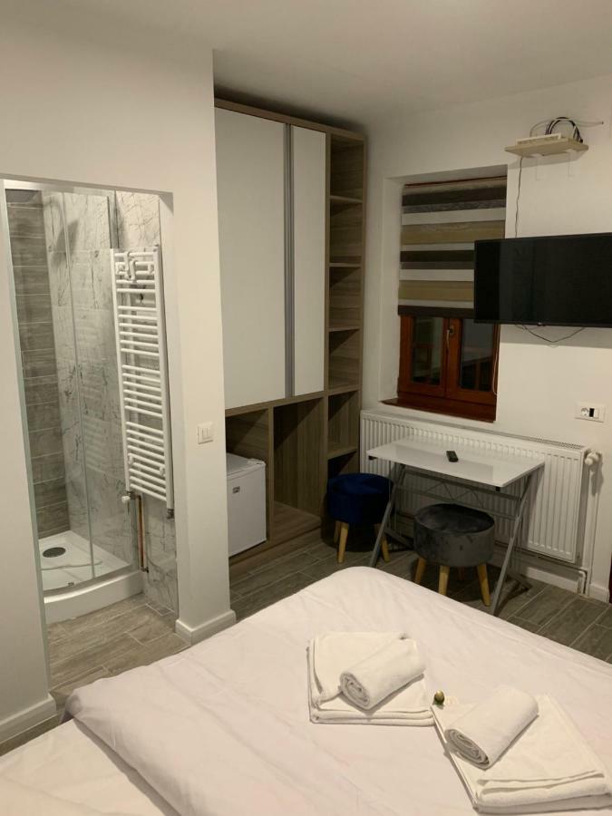 Casa Optim Hotel Călimăneşti Buitenkant foto